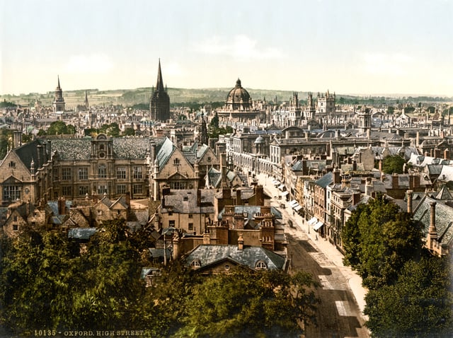 Photochrom of the High Street, 1890–1900