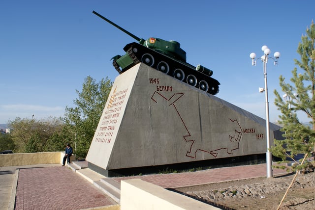 A World War II memorial in Ulaanbaatar, featuring a T-34-85 tank.