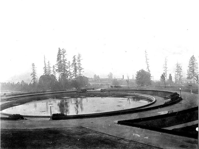 Geyser Basin at the University of Washington, 1919