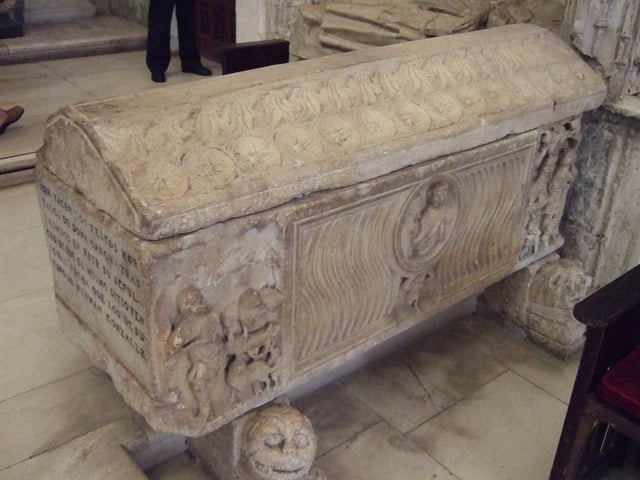 Sarcophagus of Sancha Sánchez, Queen of León, Countess of Álava and later of all Castile