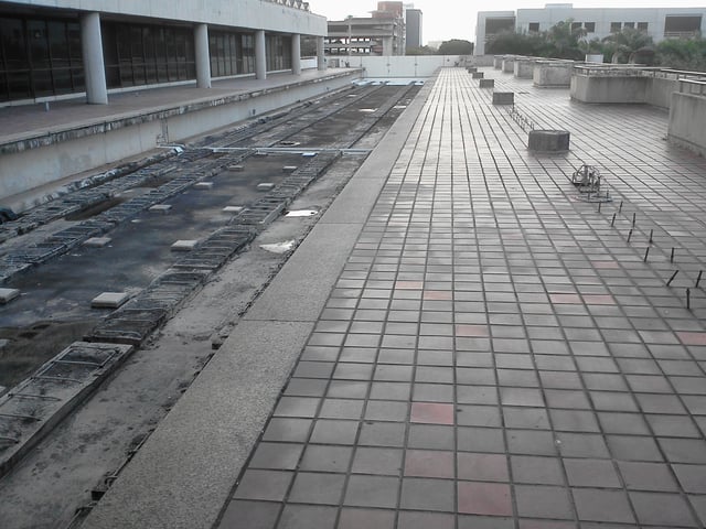 The unused east-west platform at Government Center, built in 1984 with the existing system, but never completed.