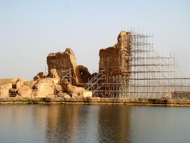 Ruins of Adur Gushnasp, one of three main Zoroastrian temples in the Sassanian Empire