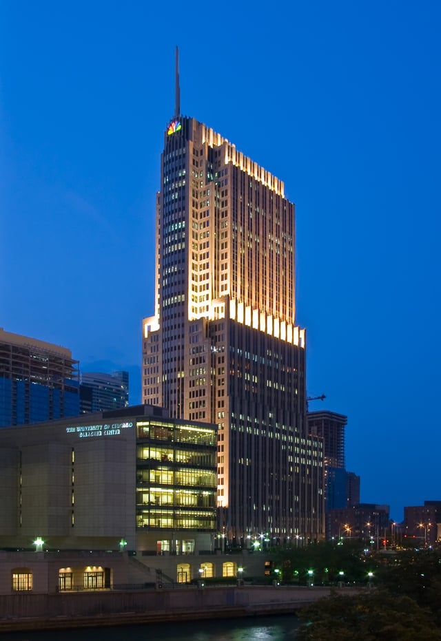 NBC Universal Chicago headquarters (NBC Tower)