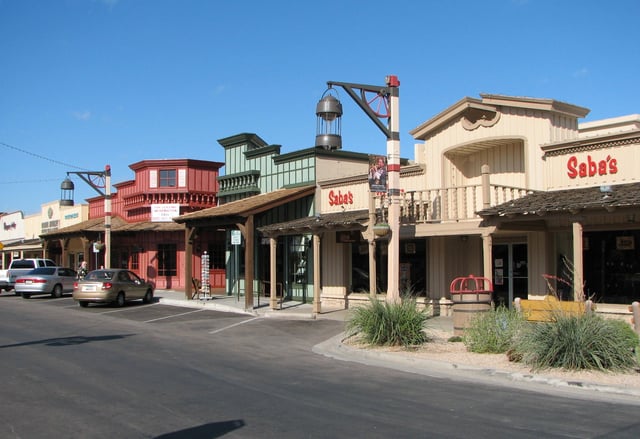 Boutiques in Old Town Scottsdale