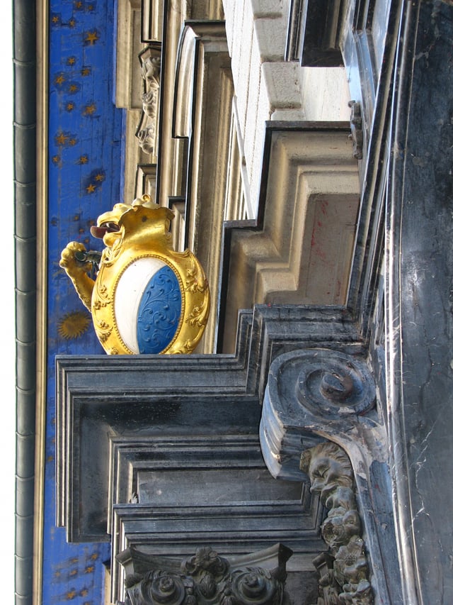 The coat of arms on the Town Hall