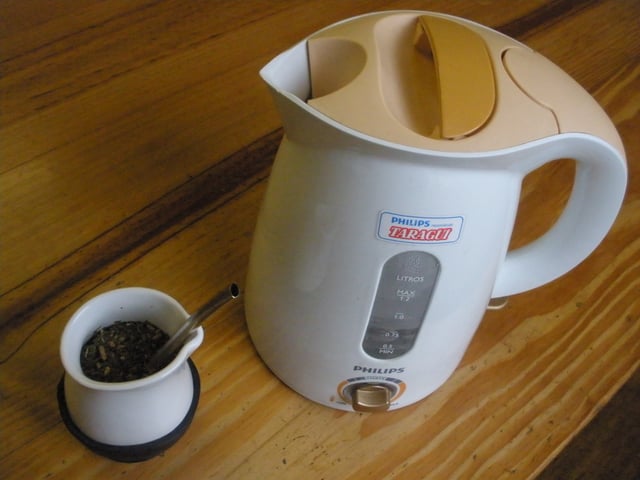 A modern mate with an electric kettle