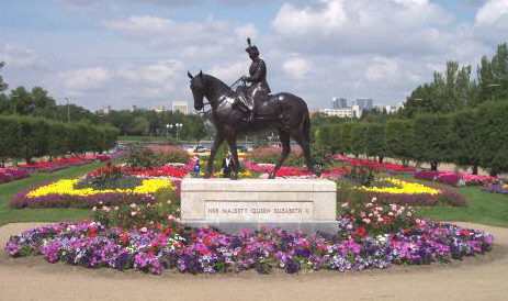 An equestrian statue of Elizabeth II in Regina. The statue was unveiled by the Queen in 2005.