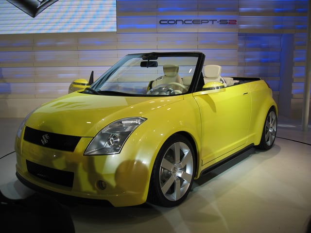 Suzuki's Concept S2 previews design concepts for the second generation Swift at the 2003 Osaka Auto Messe