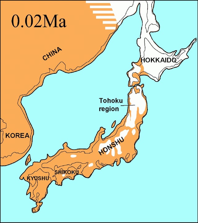 Japan at the Last Glacial Maximum in the Late Pleistocene about 20,000 years ago      – regions above sea level       (white color) – unvegetated      – sea  black outline indicates present-day Japan
