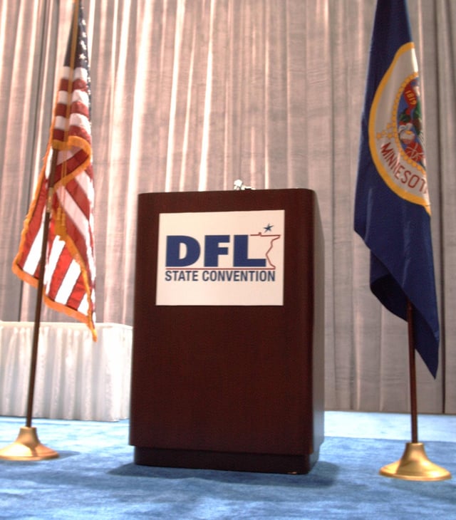 DFL logo used on a lectern at the 2006 DFL state convention.