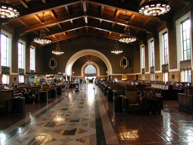 Los Angeles Union Station main passenger concourse