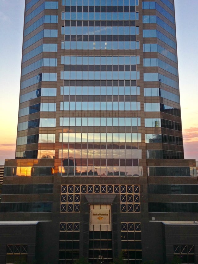 Bank of America Tower, located on Laura Street in Jacksonville, Florida