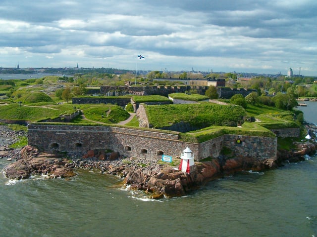 Now lying within Helsinki, Suomenlinna is a UNESCO World Heritage Site consisting of an inhabited 18th-century sea fortress built on six islands. It is one of Finland's most popular tourist attractions.