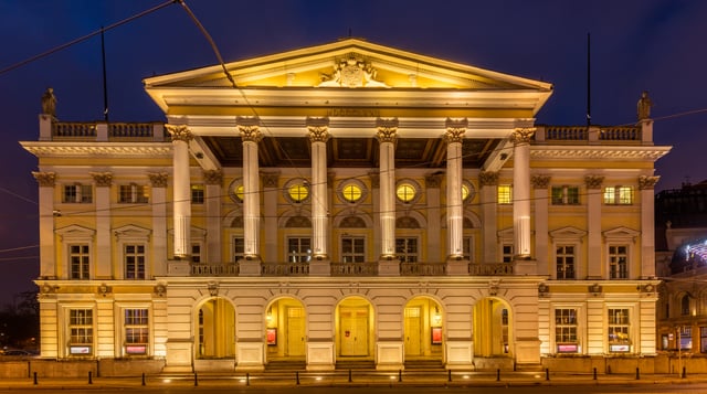 Wrocław Opera by night