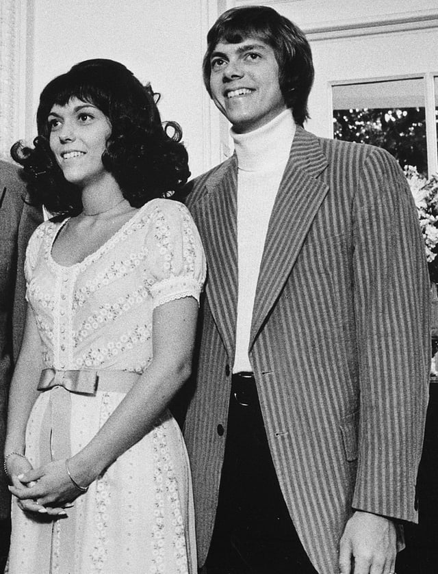 Former students Karen Carpenter and Richard Carpenter (Honorary Doctorate, 2000) of The Carpenters