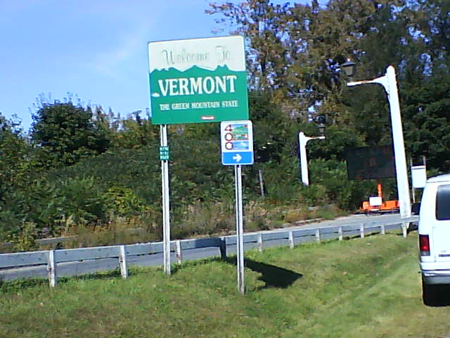 Vermont welcome sign in Addison on Route 17 just over the New York border over the Champlain Bridge