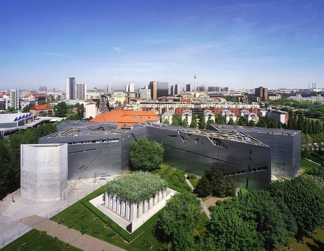 The Jewish Museum presents two millennia of German–Jewish history.