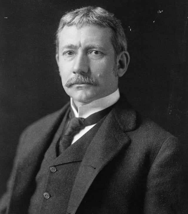 Elihu Root (1845–1937) headed the first Council on Foreign Relations