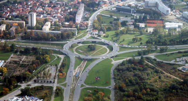 Roundabout in New Zagreb – west