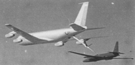 A Lockheed U-2F, the high altitude reconnaissance type shot down over Cuba, being refueled by a Boeing KC-135Q. The aircraft in 1962 was painted overall gray and carried USAF military markings and national insignia.