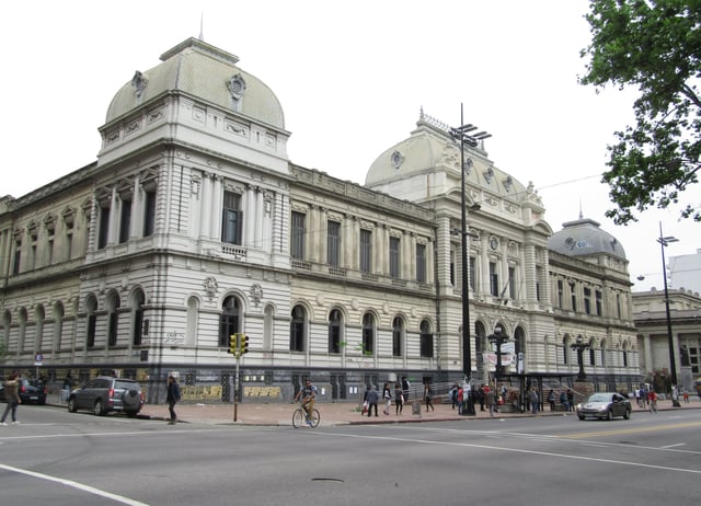 University of the Republic Law School.