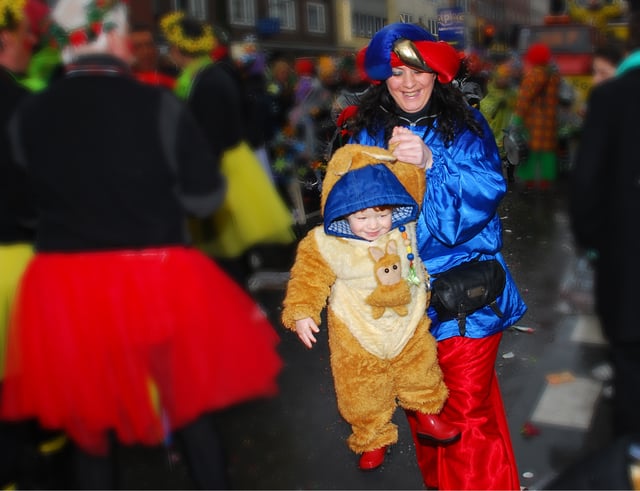 Aachen is also famous for its carnival (Karneval, Fasching), in which families dress in colourful costumes