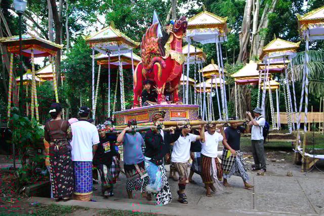 A Ngaben procession for the cremation ceremony