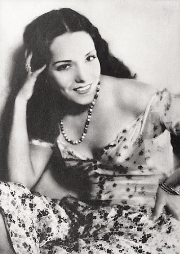 Lupe Velez (1930)