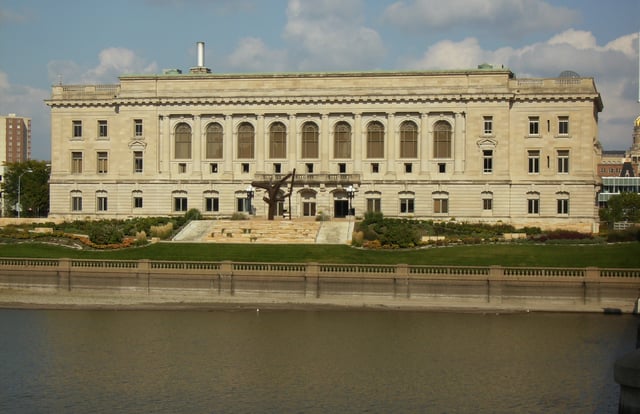 Des Moines Municipal Building