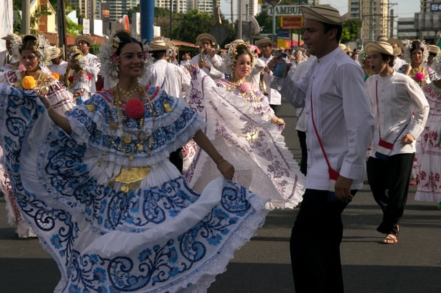 A couple dancing Panamanian Cumbia
