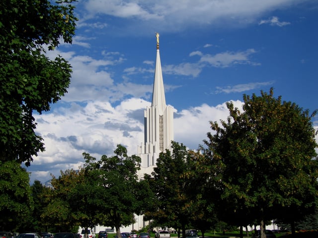 Jordan River Utah Temple, March 2006