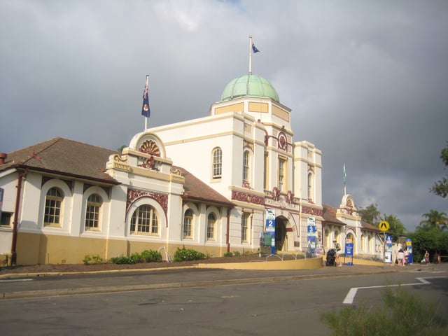 The 1916 James Barry Zoo entrance building