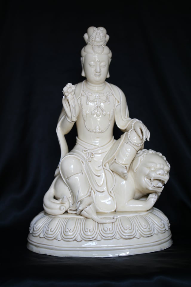 Bodhisattva Manjusri in Blanc-de-Chine, by He Chaozong, 17th century; Song Yingxing devoted an entire section of his book to the ceramics industry in the making of porcelain items like this.
