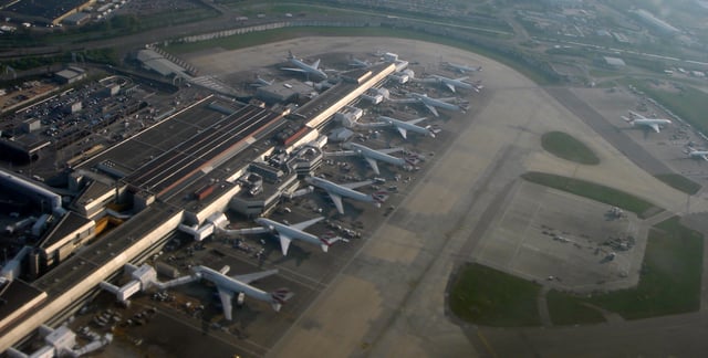 Terminal 4 bird's-eye view