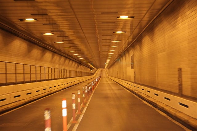 A view of the tunnel without any vehicles in it