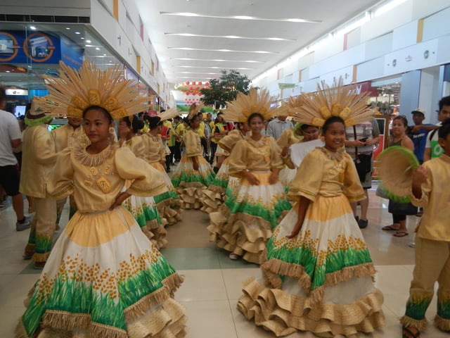 2016 Minasa Festival street dance demonstration at SM City Baliwag Event Center