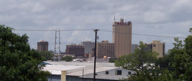 Downtown Waco as seen from Interstate 35
