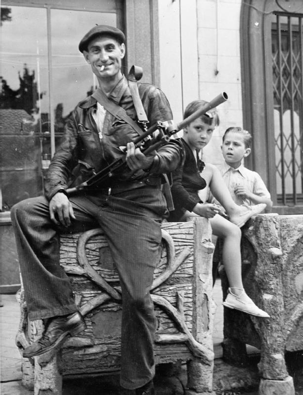 A volunteer of the French Resistance interior force (FFI) at Châteaudun in 1944