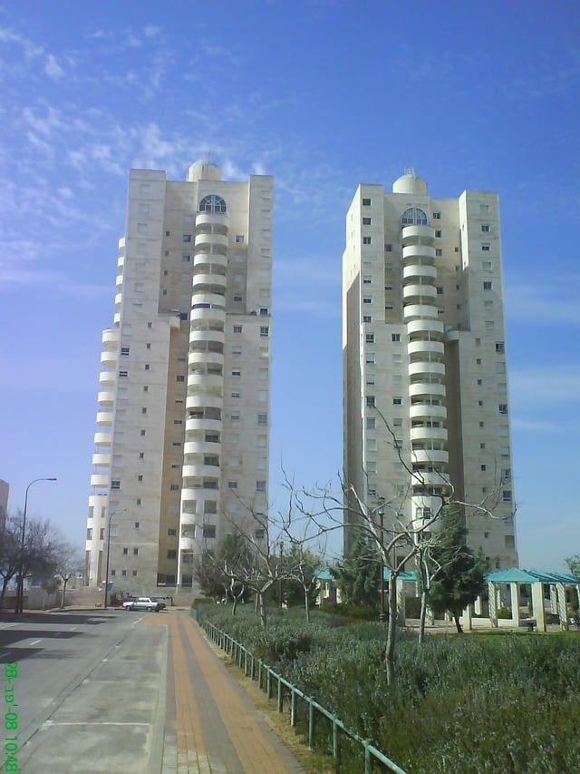 High-rise development in Modi'in