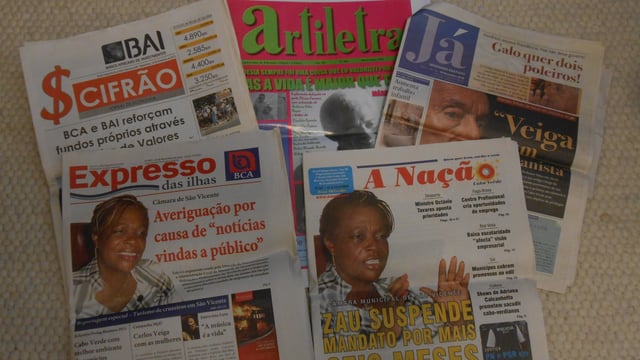 Newspapers of Cape Verde including Expresso das Ilhas, A Nação and Já