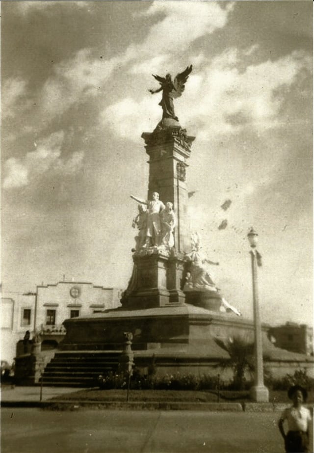 Angel of Independence in Mexico City was built during Porfiriato.