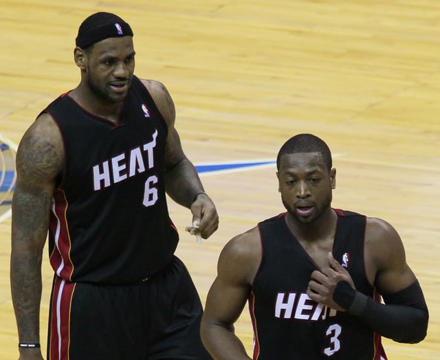 Dwyane Wade with his teammate, LeBron James.