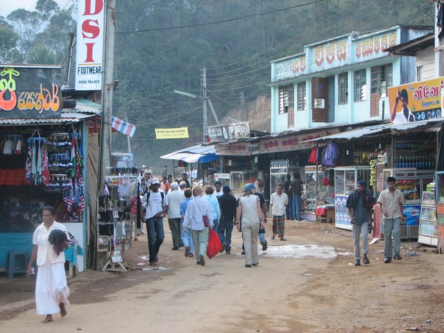 The village of Nallathanniya at the foot of the mountain, where the stairs begin