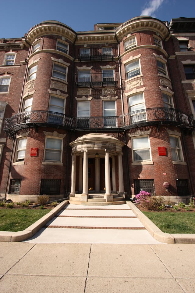 A brownstone townhouse used by Boston University as dormitory