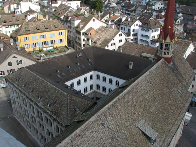 the former cloister area as seen from Grossmünster's Karlsturm church tower