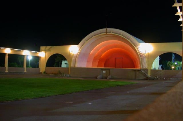 Sound Shell (1931) in Napier at night.