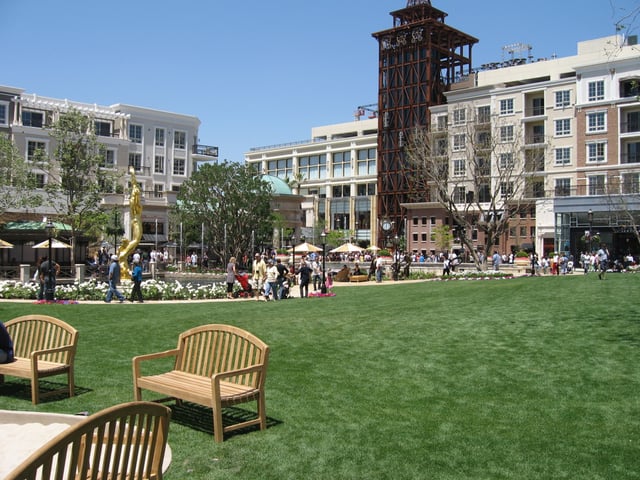 Americana at Brand (2008)