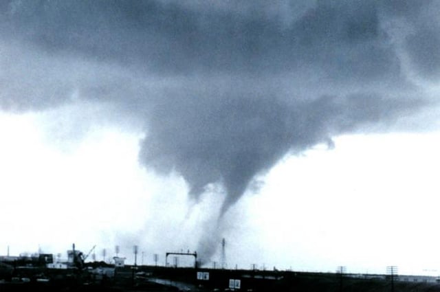 A multiple-vortex tornado outside Dallas, Texas on April 2, 1957.