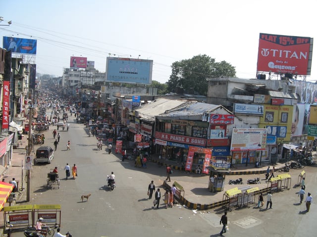 Sitabuldi Market, one of the busiest commercial areas of Nagpur