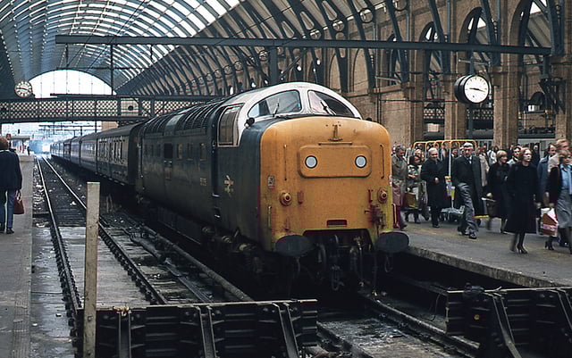 Train headed by a Class 55 'Deltic' locomotive at King's Cross platform 5 in 1978, these were the principal express locomotives on the East Coast Main Line in the 1960s and 70s.